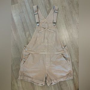 Old Navy slouchy straight jean short overalls